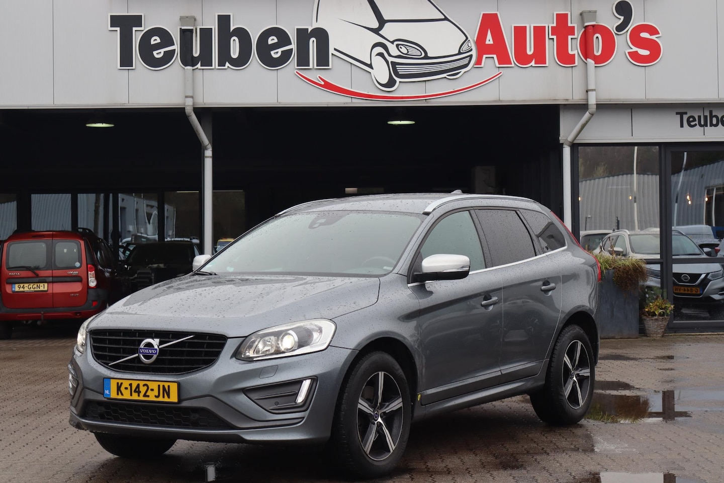 Volvo XC60 - 2.0 D3 FWD R-Design Navigatie, Cruise control, Stoelverwarming, Cruise control, Camera, - AutoWereld.nl