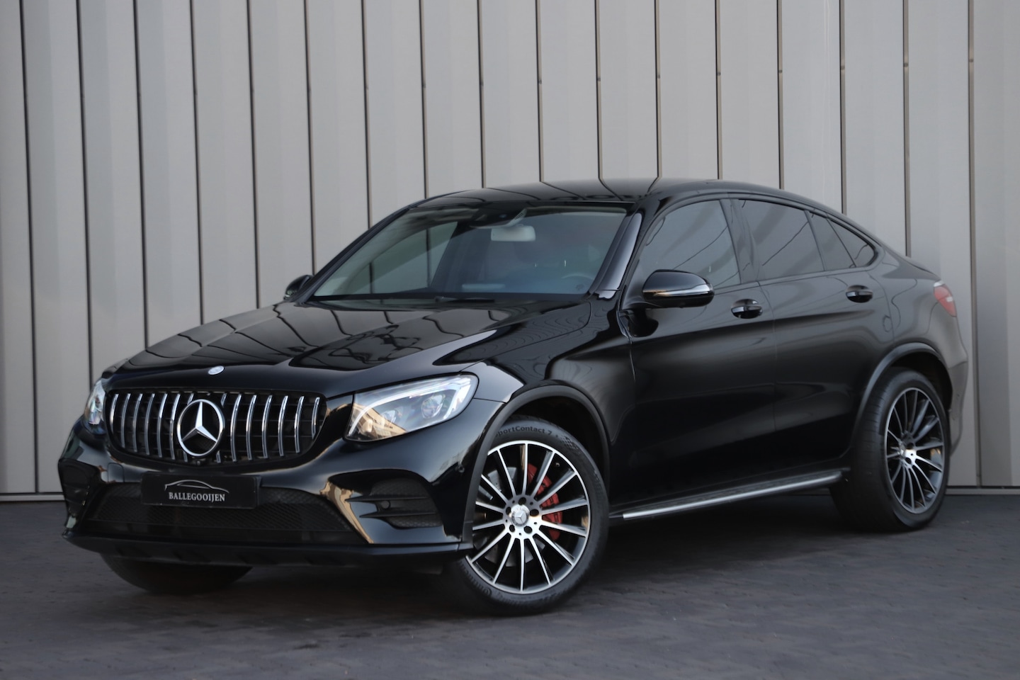 Mercedes-Benz GLC-klasse Coupé - 220d AMG 4MATIC | 170PK | Luchtvering | Burmester | ILS | Leder | Standkachel | 20'' AMG | - AutoWereld.nl