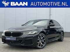 BMW 5-serie - 530e xDrive M-Sport Pro | M-stoelen | Harman/Kardon | Schuifdak | Adaptive |