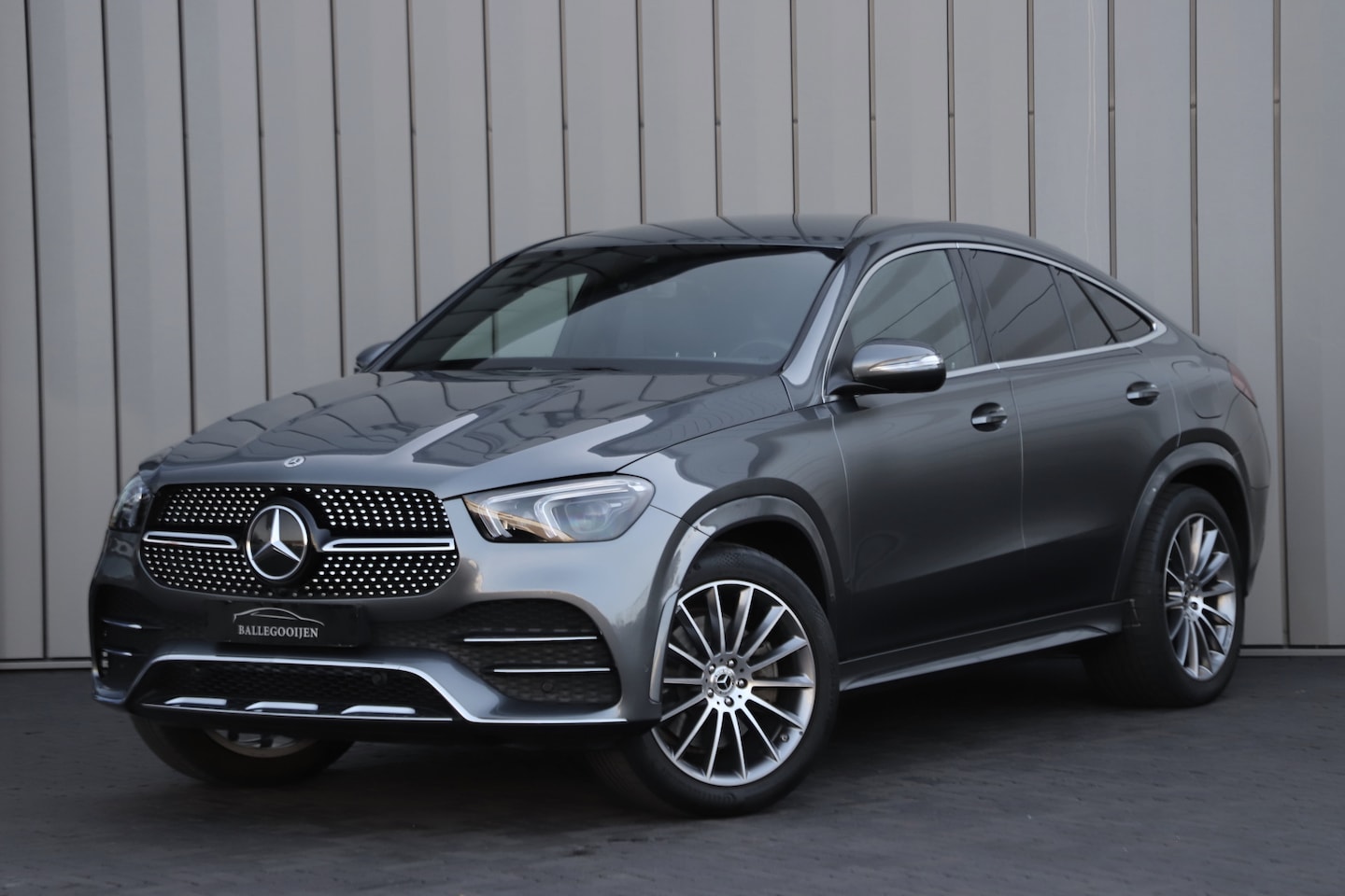 Mercedes-Benz GLE-Klasse Coupé - 350e AMG 4-Matic | 333PK | Sfeerverlichting | Burmester | Multibeam | Trekhaak | Standkach - AutoWereld.nl