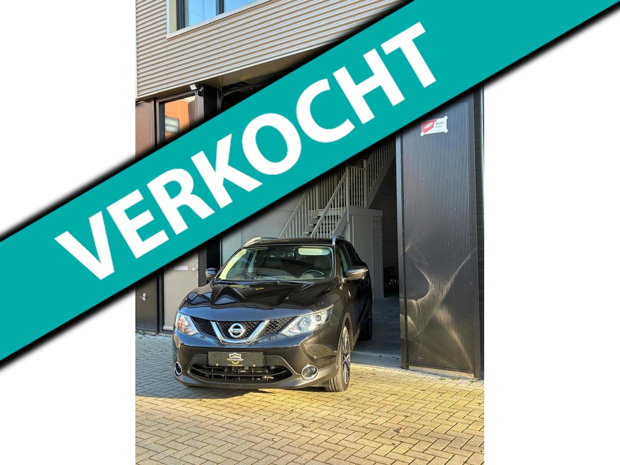Nissan Qashqai - 1.2 Tekna 360 CAM LEER STOELVERWARMING - AutoWereld.nl