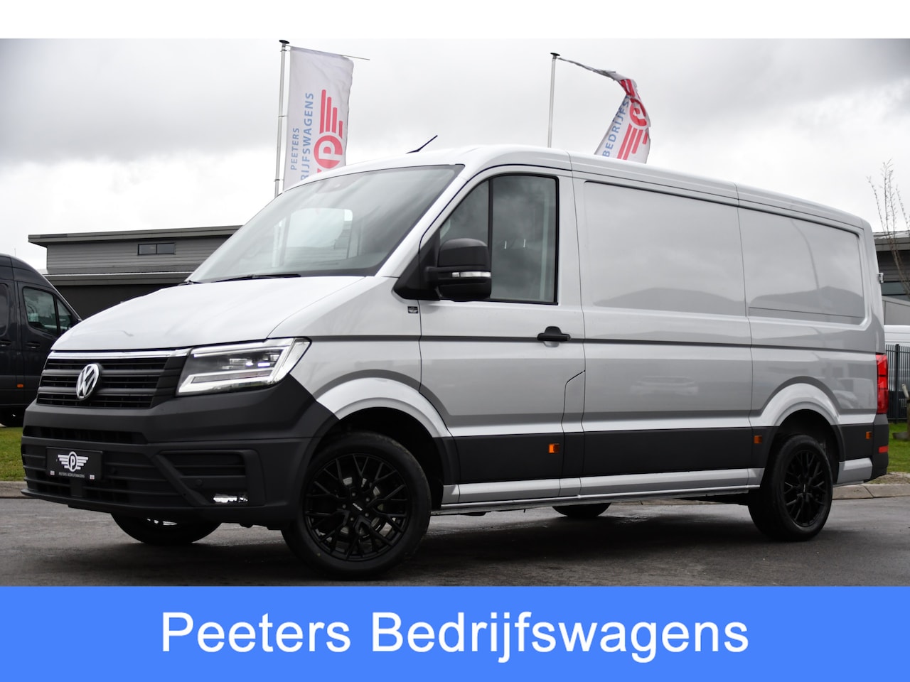 Volkswagen Crafter - 35 2.0 TDI L3H2 Highline PB Edition Adaptieve Cruise, Camera, Carplay, Clima, LED, Stoelve - AutoWereld.nl