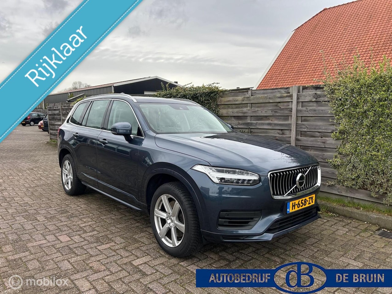 Volvo XC90 - 2.0 T8 Twin Engine AWD Momentum Pro 7 persoons Trekhaak - AutoWereld.nl