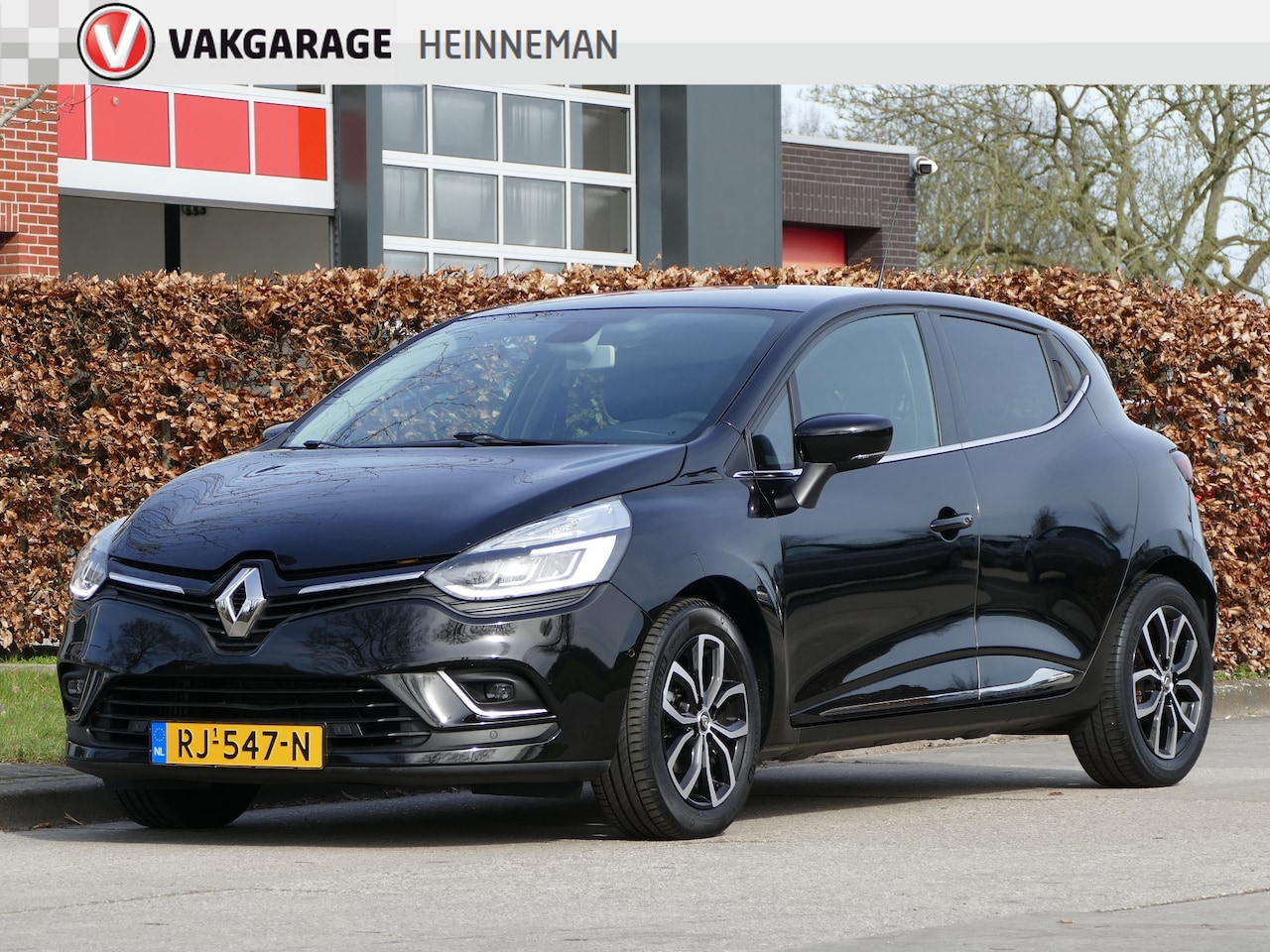 Renault Clio - 0.9 TCe Intens | parkeerassistent | navigatie | LED koplampen | achteruitrijcamera - AutoWereld.nl