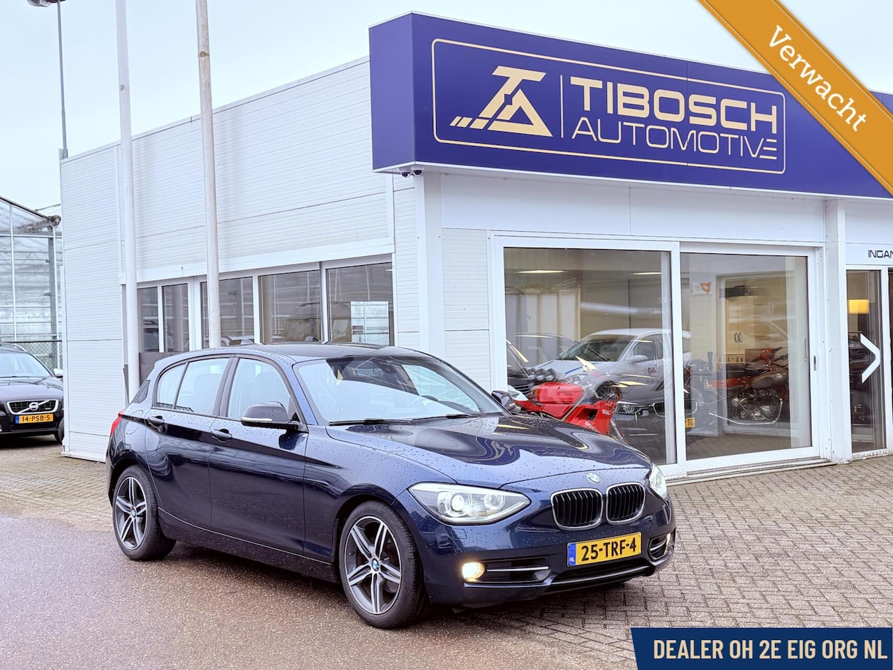 BMW 1-serie - 118i AUT. Sport Line Xenon Leder Navi - AutoWereld.nl