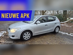 Hyundai i30 - 1.4i Active Cool