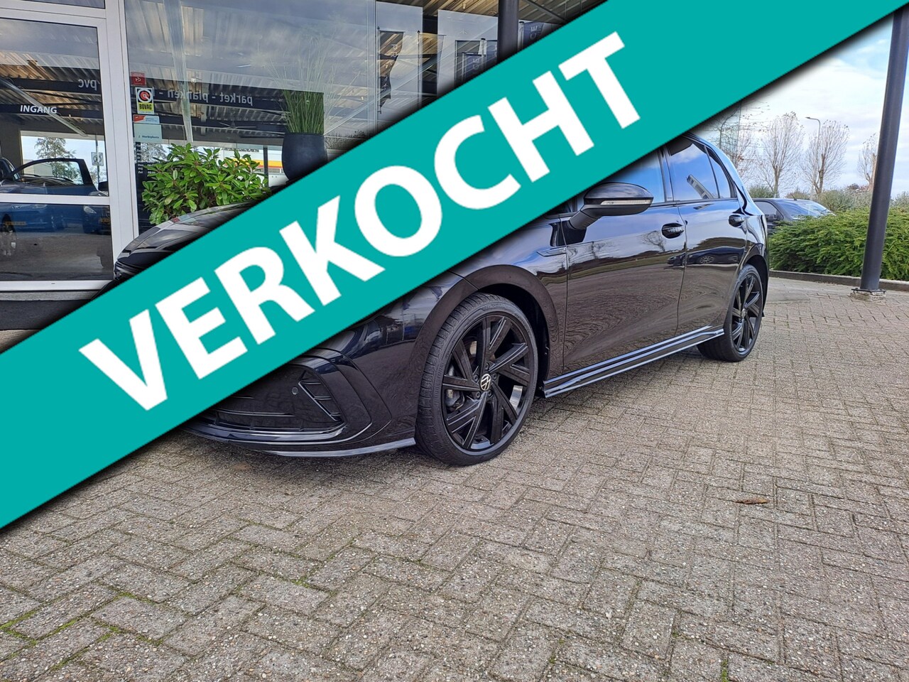 Volkswagen Golf - 1.5 eTSI R-Line 1.5 eTSI R-Line NIEUWSTAAT - AutoWereld.nl