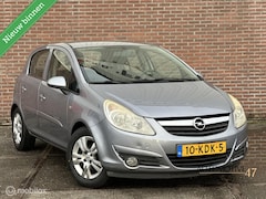 Opel Corsa - 1.4-16V Edition 111