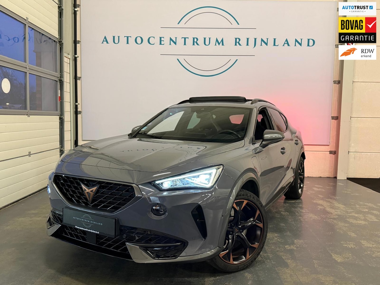 CUPRA Formentor - 1.4 e-Hybrid VZ Copper Edition 245PK pano, Stoel/Stuur Verwarming 1 Jaar Bovag Garantie - AutoWereld.nl