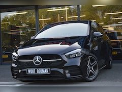 Mercedes-Benz B-klasse - 200 AMG Led Widescreen Sfeer Camera Night CarPlay Afn.trekh Pdc