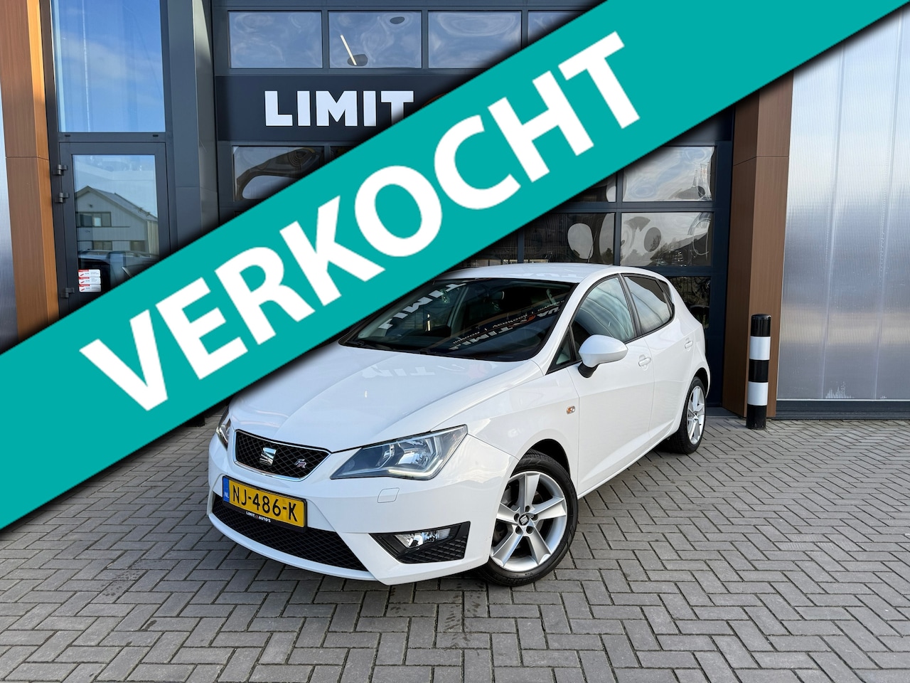 SEAT Ibiza - 1.0 EcoTSI FR Connect/Climate/Cruise/Navi/Led/Pdc/St.verw/6-bak/Nap/Apk - AutoWereld.nl