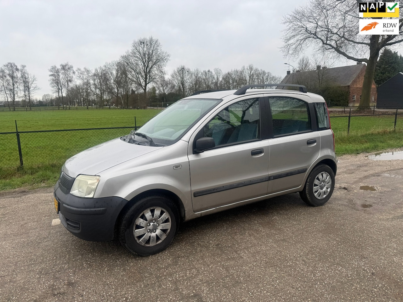 Fiat Panda - 1.1 Active Plus 1.1 Active Plus,105.oookm, 1e eigenaar, alle rekeningen aanwezig - AutoWereld.nl