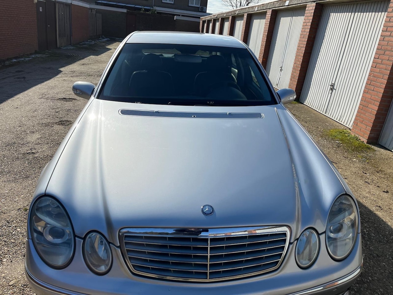 Mercedes-Benz E-klasse - 320 Avantgarde AMG Style - AutoWereld.nl