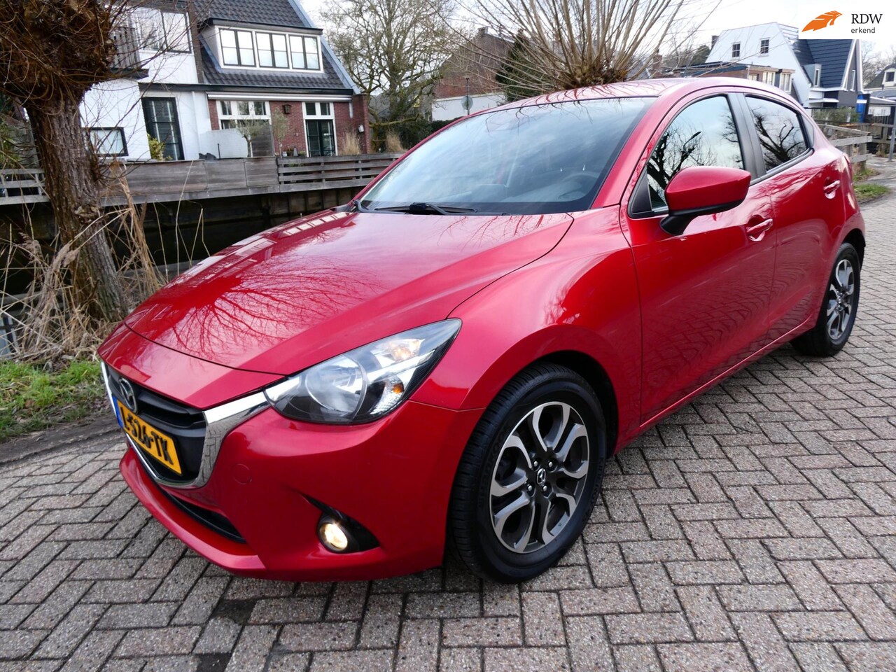 Mazda 2 - 1.5 Skyactiv-G TS+ 5-deurs Clima Cruise Histo LED Navi PDC - AutoWereld.nl