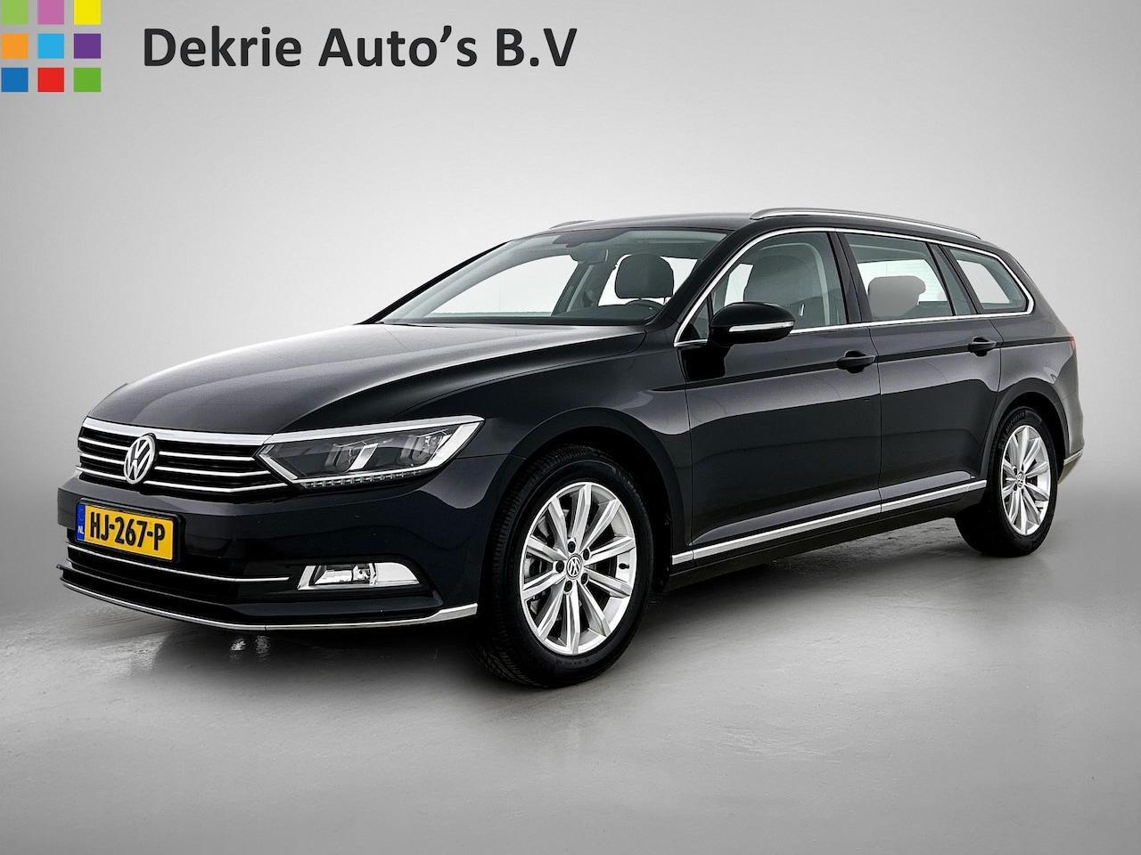 Volkswagen Passat Variant - 2.0 TDI Business Edition R / Airco / Adap-Cruise / Trekhaak / Leder-Alcantara / Navigatie - AutoWereld.nl