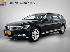 Volkswagen Passat Variant - 2.0 TDI Business Edition R / Airco / Adap-Cruise / Trekhaak / Leder-Alcantara / Navigatie