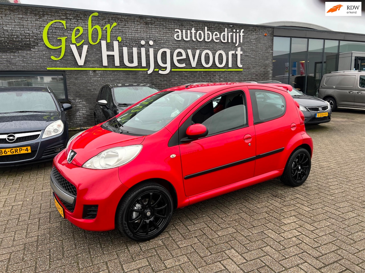 Peugeot 107 - 1.0-12V XR 1.0-12V XR - AutoWereld.nl