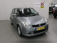 Suzuki Swift - 1.3 5D automaat Exclusive (Goed onderhouden&Trekhaak)