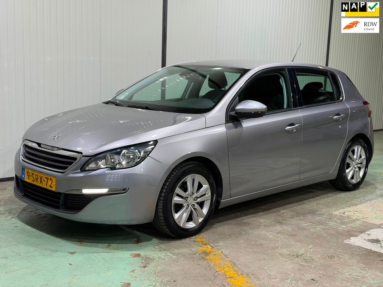 Peugeot 308 - 1.6 THP Active NAVI - TREKHAAK - LM VELGEN - NETTE STAAT! - AutoWereld.nl