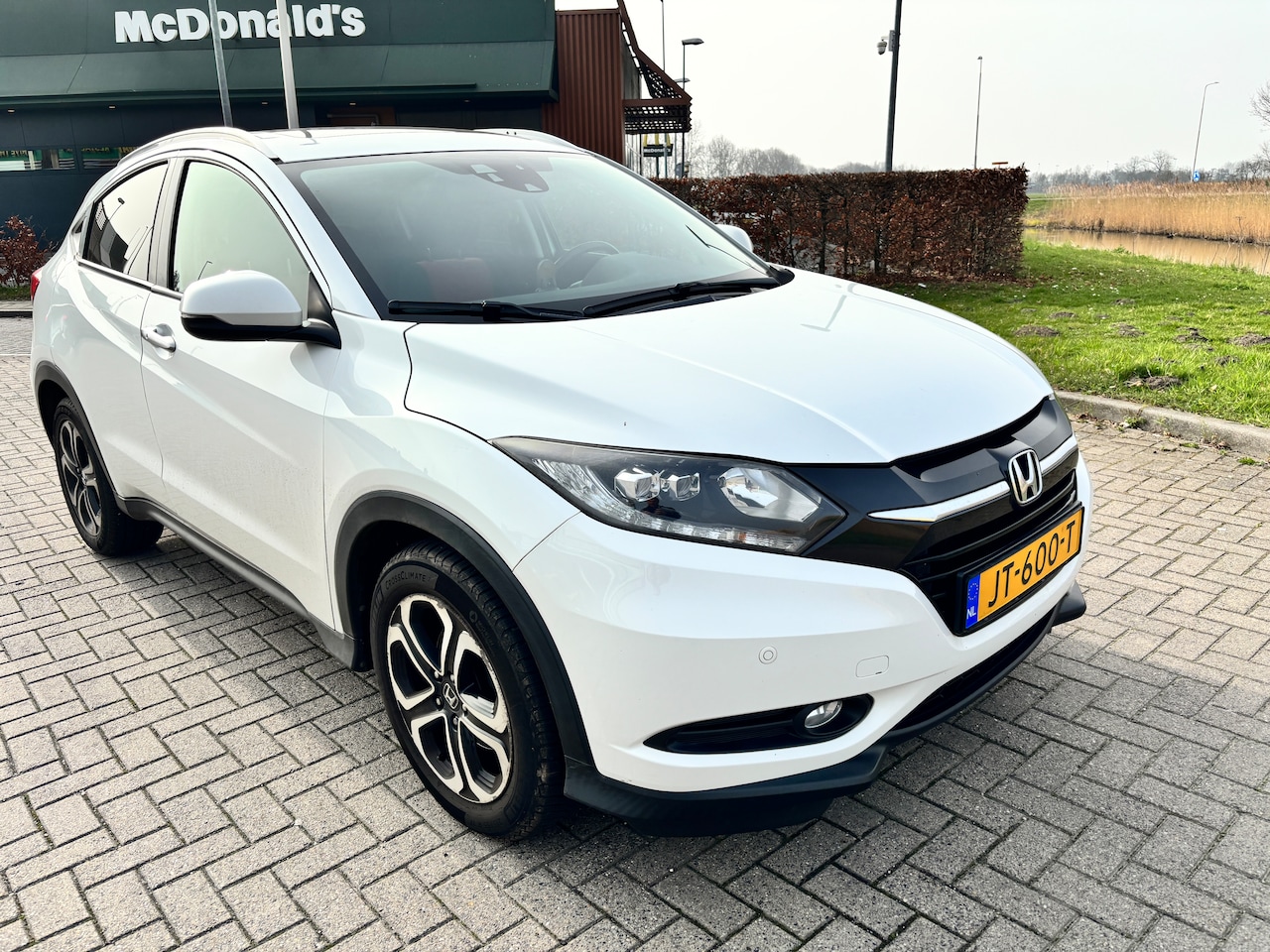 Honda HR-V - 1.5 i-VTEC Executive - AutoWereld.nl