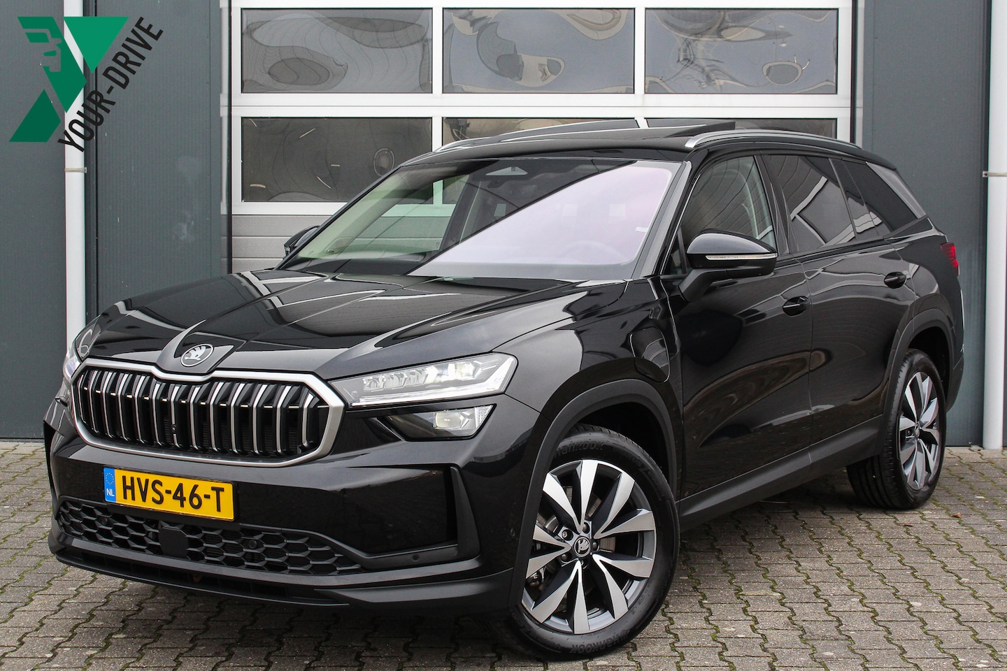 Skoda Kodiaq - 1.5 TSI PHEV Business Edition | Fabrieksgarantie | Panoramadak, Leder & Trekhaak | Zeer co - AutoWereld.nl