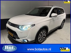 Mitsubishi Outlander - 2.0 PHEV Instyle X-Line / TREKHAAK / OPEN DAK / LEDEREN BEKLEDING / CLIMATE / CRUISE CONTR
