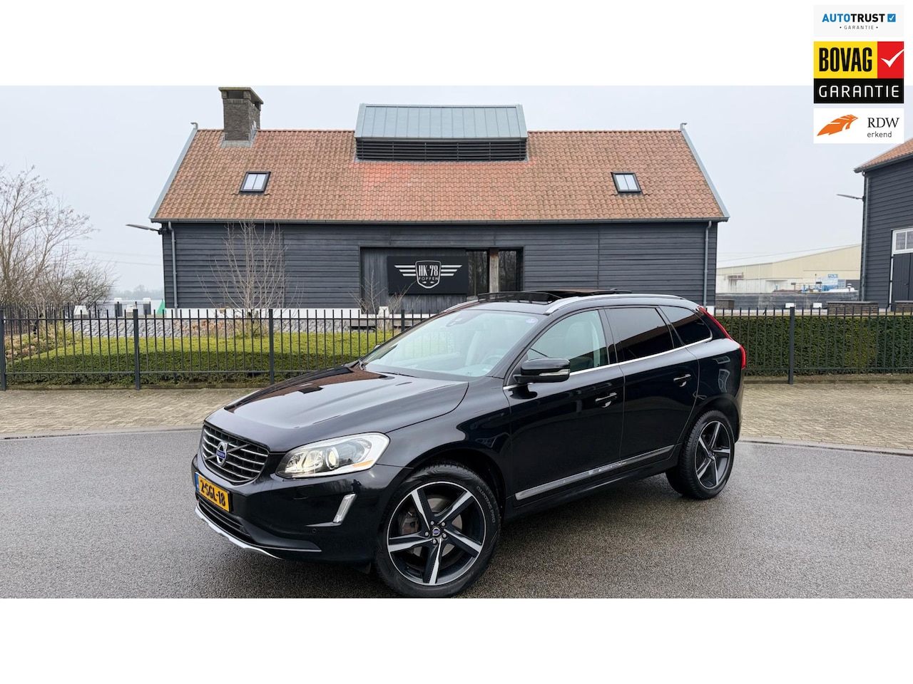 Volvo XC60 - 2.0 T5 FWD SUMMUM PANORAMADAK LEER NAVI CAMERA - AutoWereld.nl
