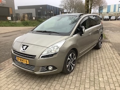 Peugeot 5008 - 1.6 THP FAMILY 7P