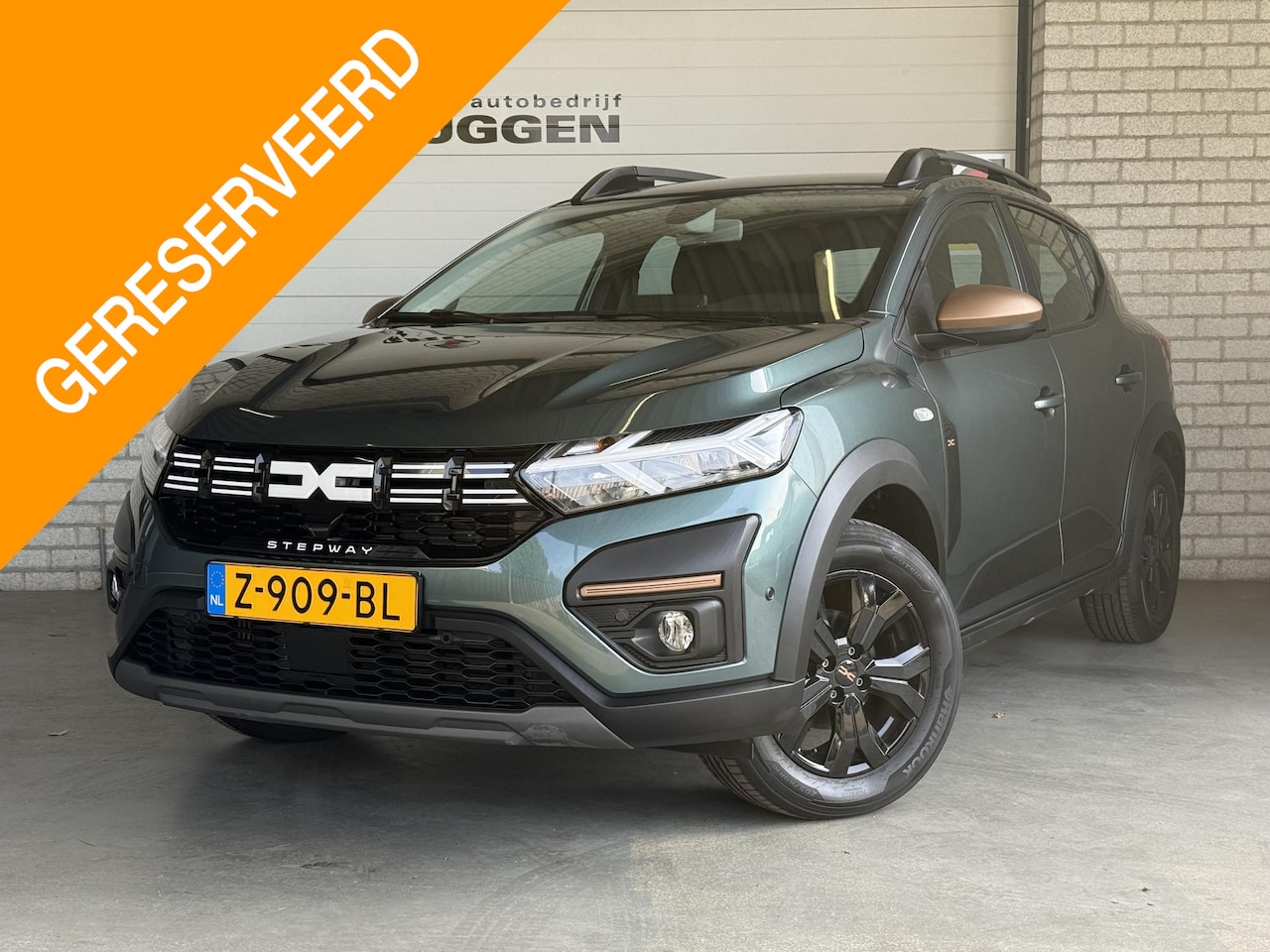 Dacia Sandero Stepway - 1.0 TCe 90 Extreme | 1e eige. | Trekhaak | 16"LMV | Carplay | PDC V+A | All-in rijklaarpri - AutoWereld.nl
