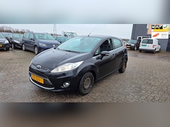 Ford Fiesta - 1.6 TDCi ECOnetic Lease Titanium Airco EURO5