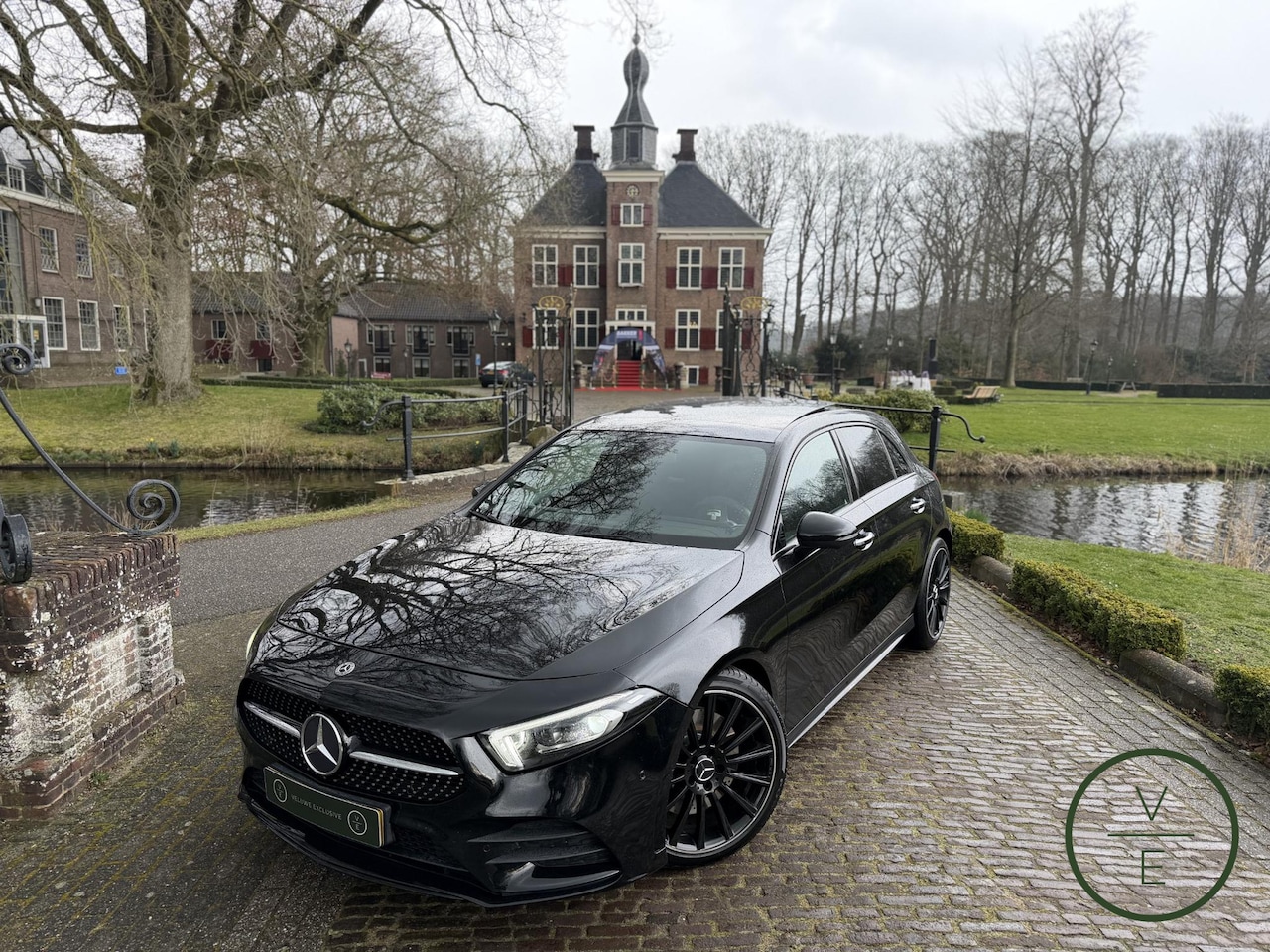 Mercedes-Benz A-klasse - 250 | AMG | Night | Burmester | Pano | Memory | 360 | - AutoWereld.nl