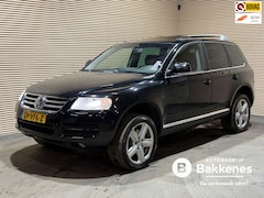 Volkswagen Touareg - 4.2 V8 | Leder | Dakje | Automaat | Stoelverwarming