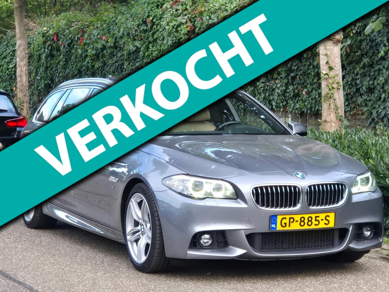 BMW 5-serie Touring - 520i M Sport High Executive 6WB teller Panorama Elk. Stoelen NAP PUNT GAAF 100% dealeronde - AutoWereld.nl