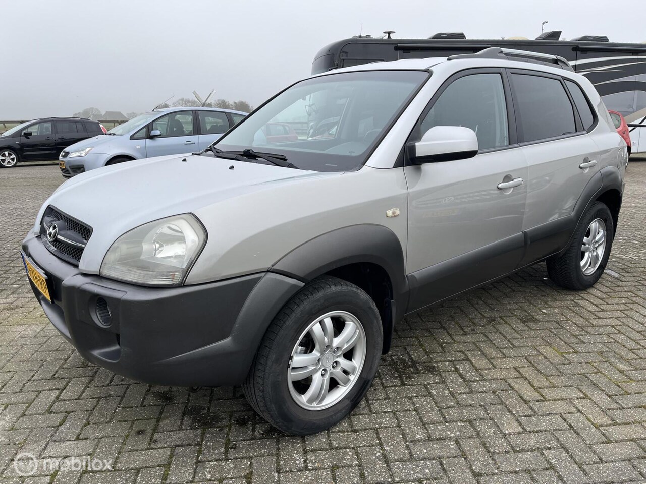 Hyundai Tucson - 2.0i Style 2.0i Style - AutoWereld.nl