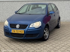 Volkswagen Polo - 1.2-12v Trendline