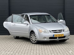 Kia Cerato - 1.6-16V LX