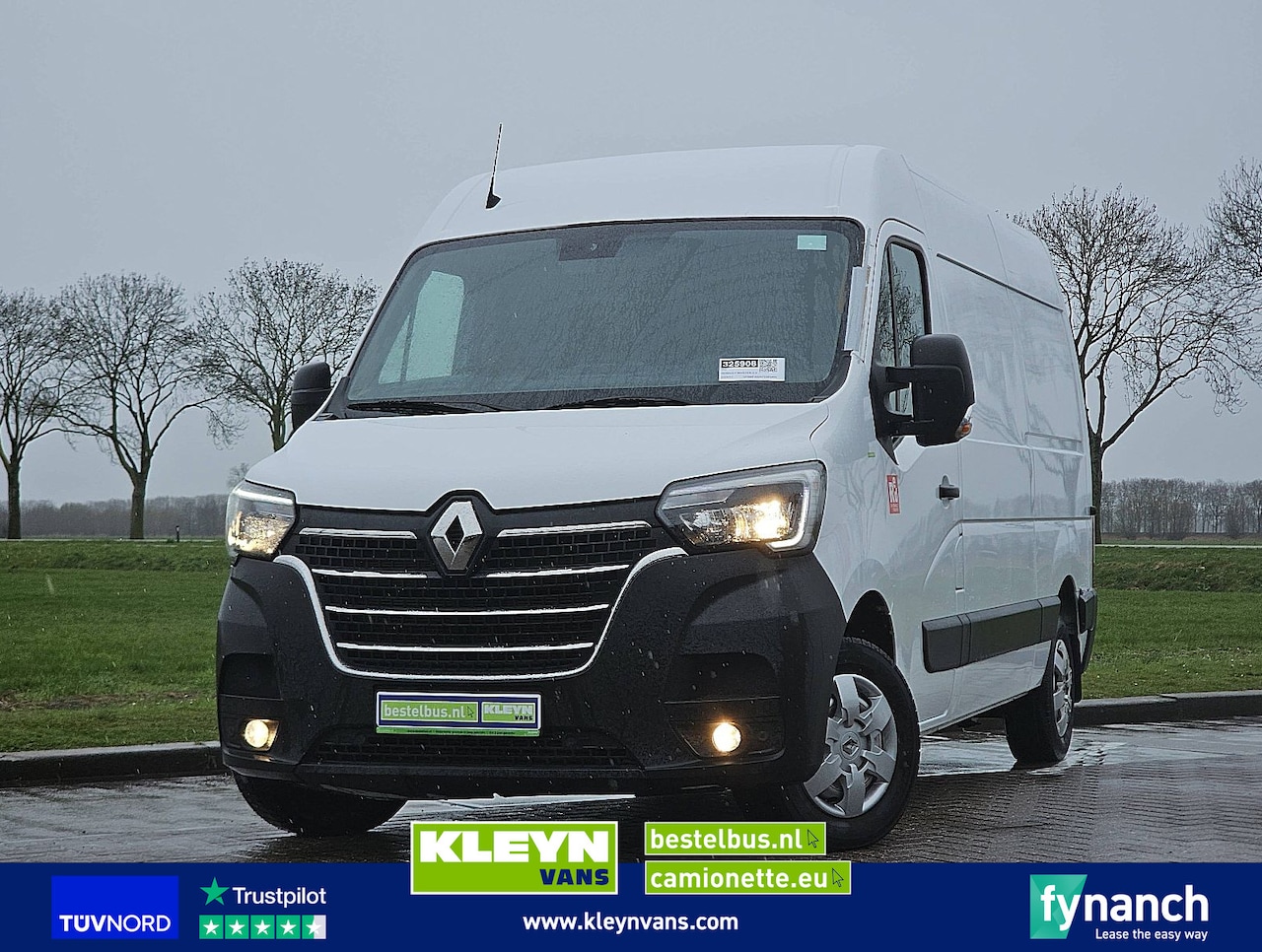 Renault Master - 2.3 L2H2 RED-Edition AC! - AutoWereld.nl