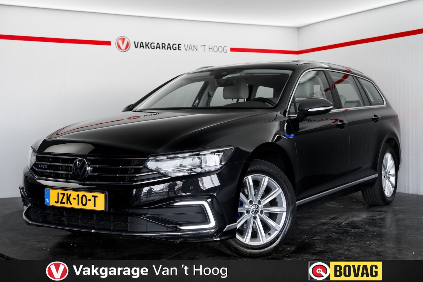 Volkswagen Passat Variant - 1.4 TSI PHEV GTE Business Panorama Leder Trekhaak - AutoWereld.nl