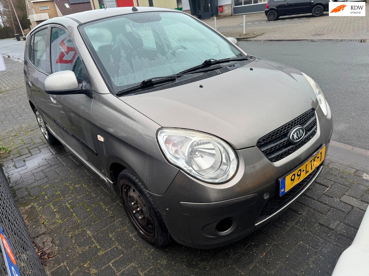 Kia Picanto - 1.0 Seven /5 DRS/Airco !!goed lezen !!! - AutoWereld.nl