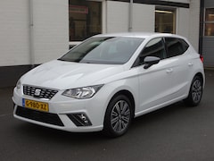 SEAT Ibiza - 1.0 TSI Excellence Automatische airco, navigatie, digitaal instrumenten paneel, licht meta