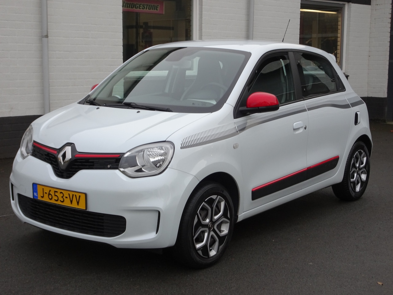 Renault Twingo - 1.0 SCe Collection Airco, cruise controle, elektrische ramen, centrale vergrendeling, pare - AutoWereld.nl