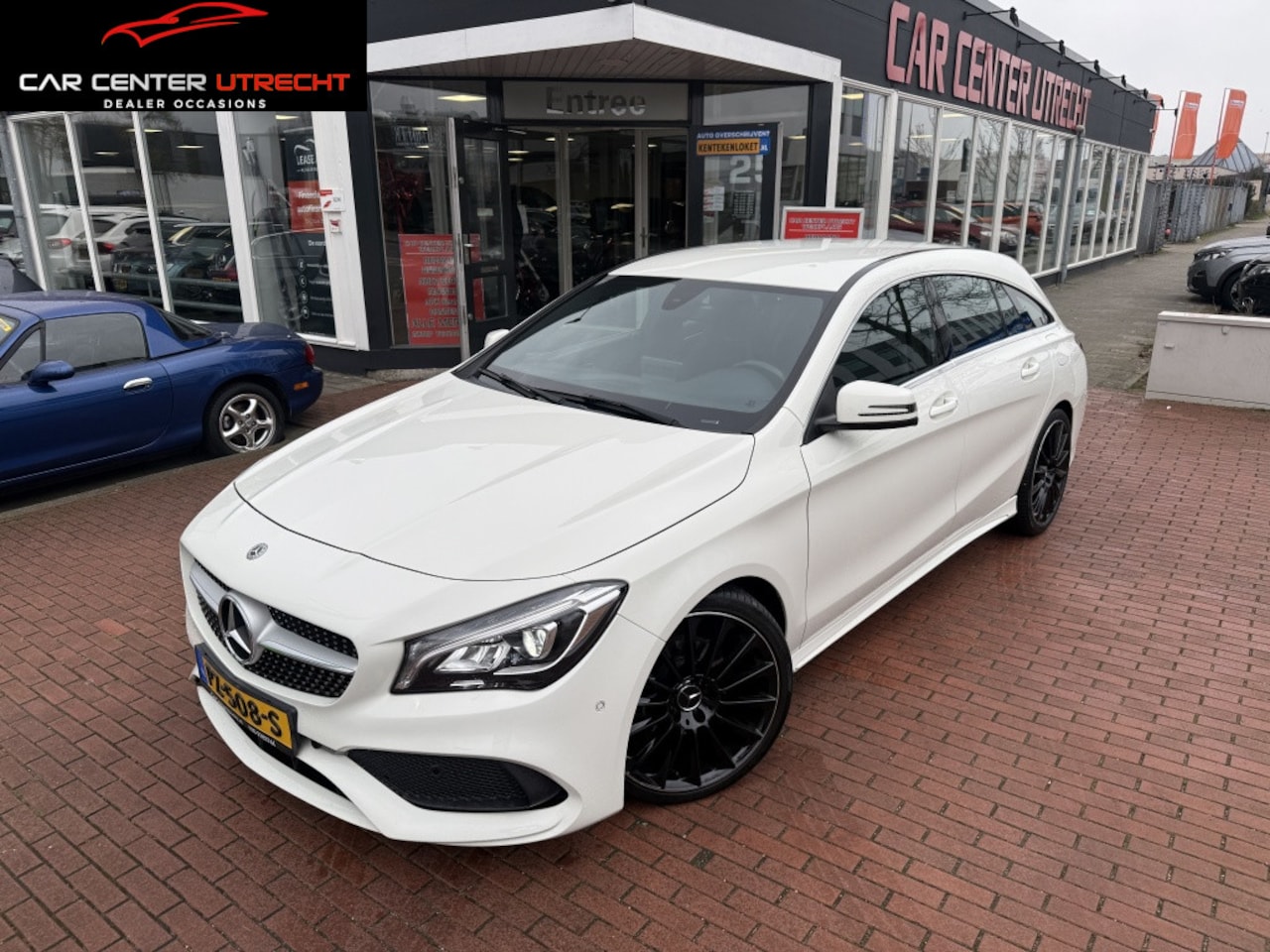 Mercedes-Benz CLA-klasse Shooting Brake - 180 Bus. Sol. AMG - AutoWereld.nl