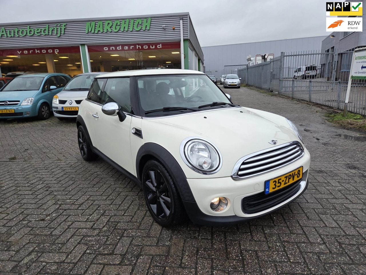 MINI One - Mini 1.6 Kite White|NAP|NAVIGATIE|BT| - AutoWereld.nl