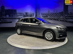 Skoda Fabia - 1.0 TSI Business Edition *Camera*PDC*Winterpack*App*NAVI