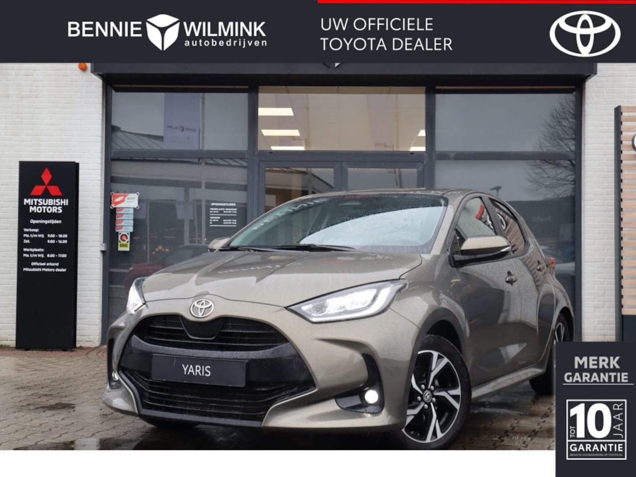 Toyota Yaris - 1.5 Hybrid 115 Dynamic Stuur en stoelverwarming - AutoWereld.nl