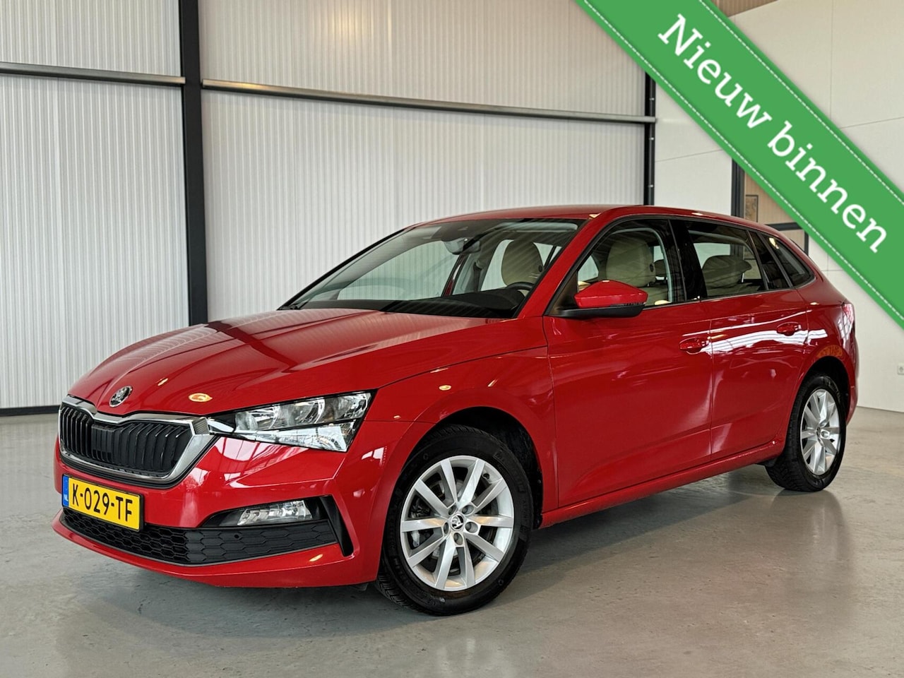 Skoda Scala - 1.0 TSI 81kW Style|Leder|Stoelverw|ECC|Navi| - AutoWereld.nl