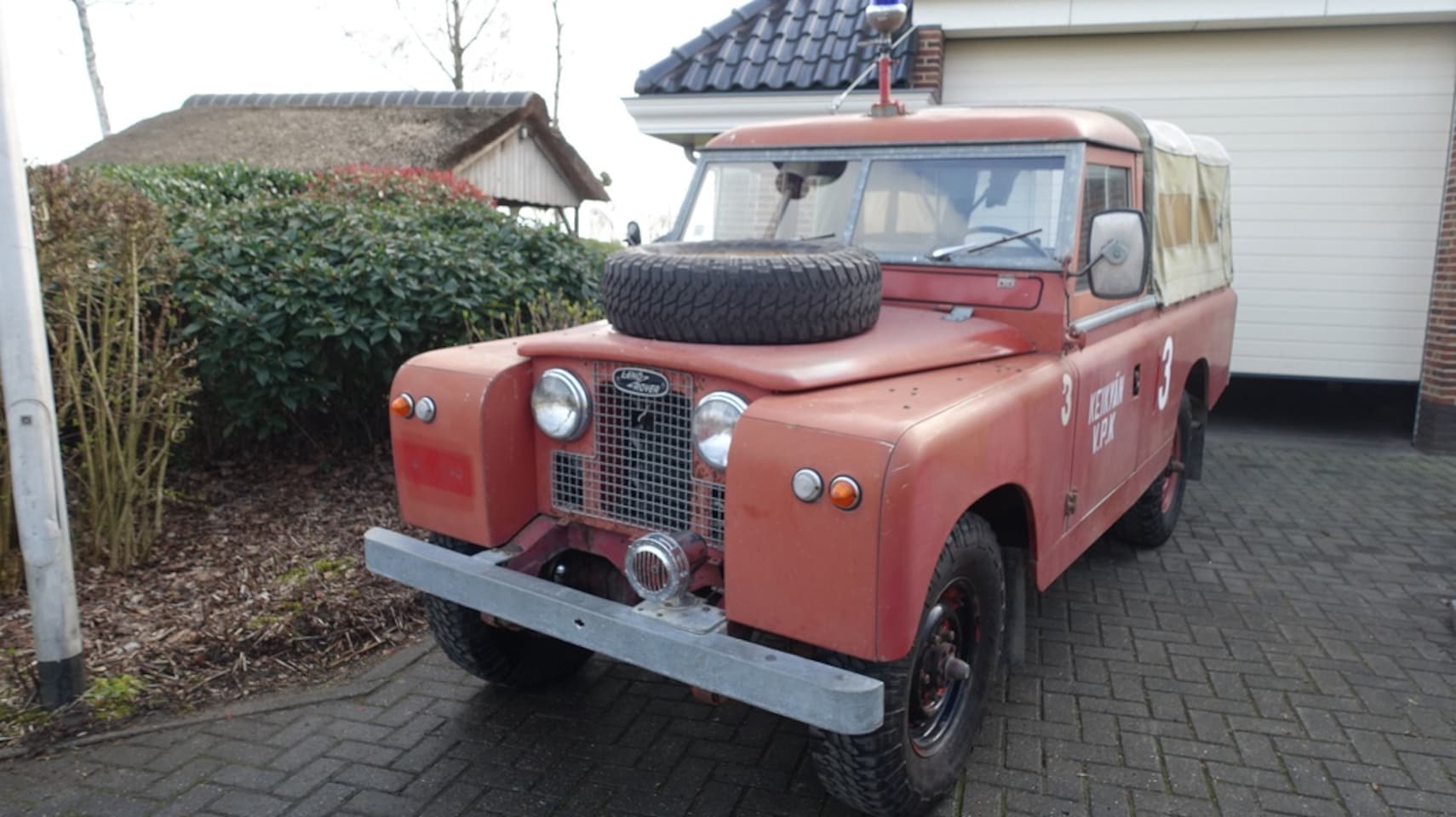 Land Rover 109 - Serie II Pick-up benzine 40769 KM - AutoWereld.nl