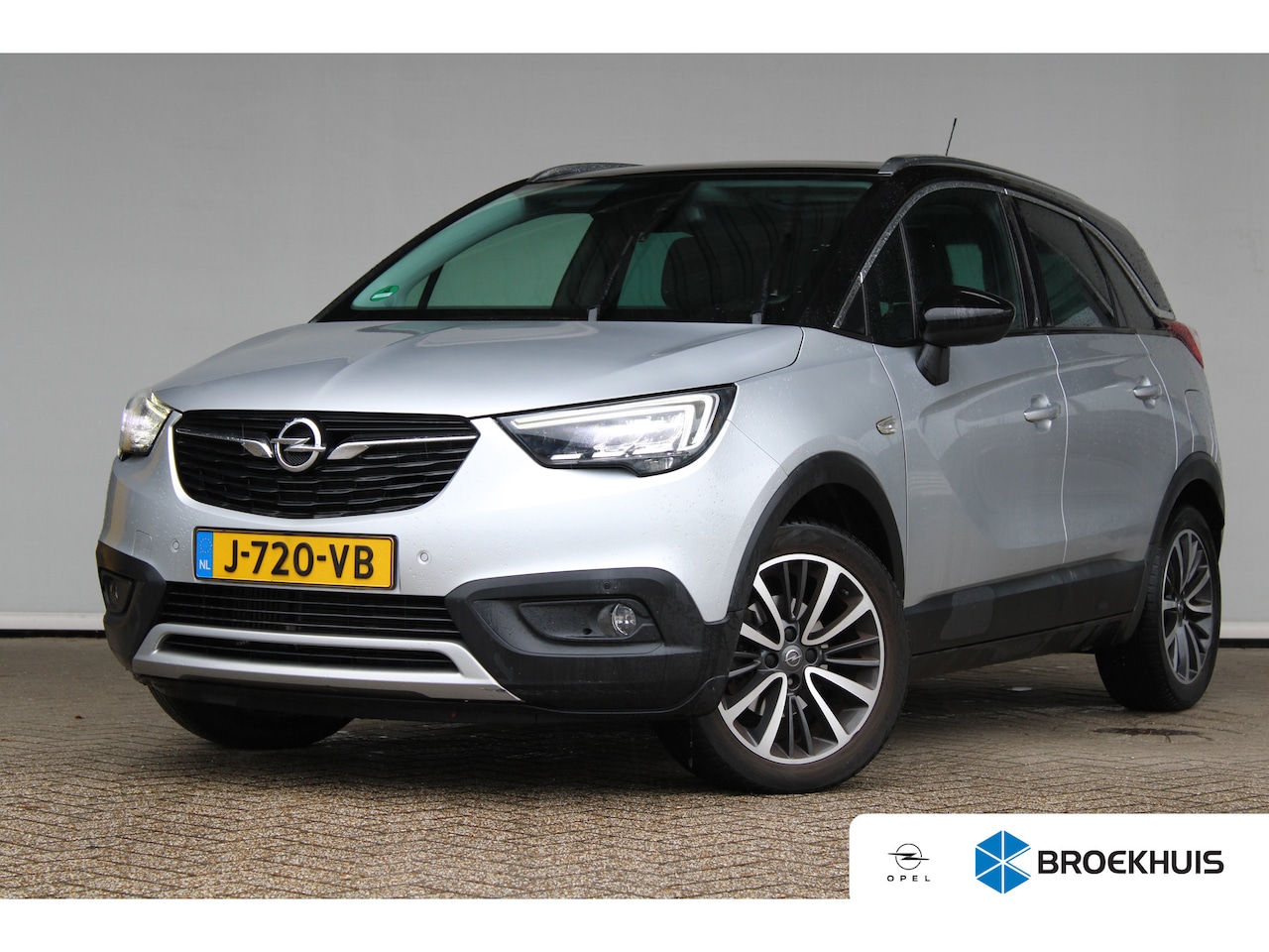 Opel Crossland X - 1.2 Turbo Ultimate | Panoramadak | Ledere bekleding | Keyless start | Apple carplay | 17` - AutoWereld.nl