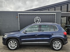Volkswagen Tiguan - 1.4 TSI Sport&Style *Navi*AC*Pano*Full Assist