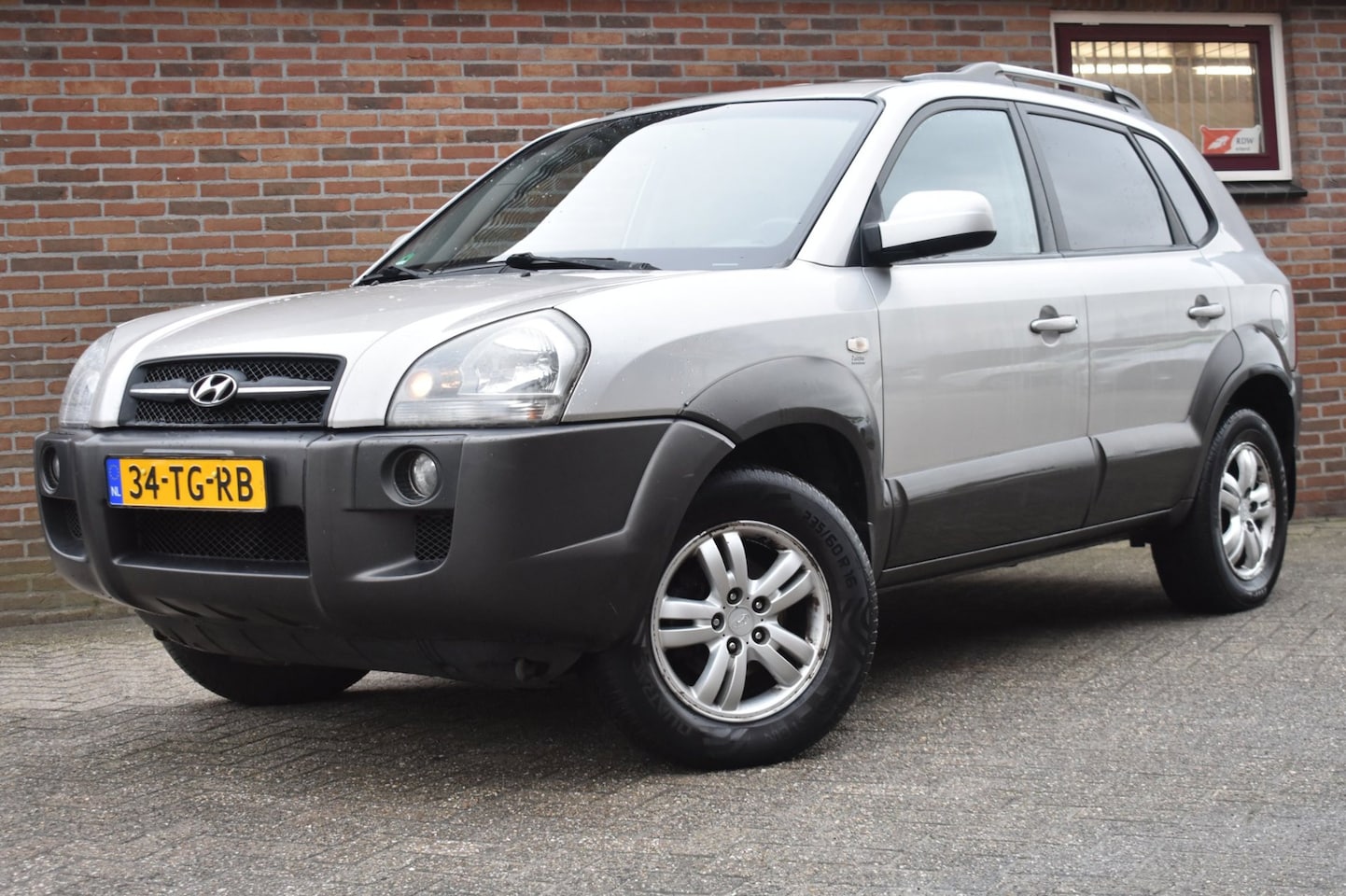 Hyundai Tucson - 2.0i Style '06 Clima Cruise - AutoWereld.nl